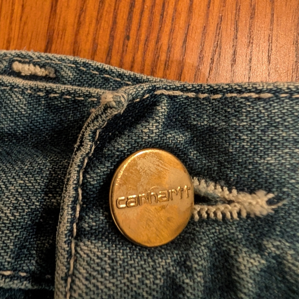Carhartt WIP Denim Cutoff Shorts, Size 26 - Picture 3 of 10